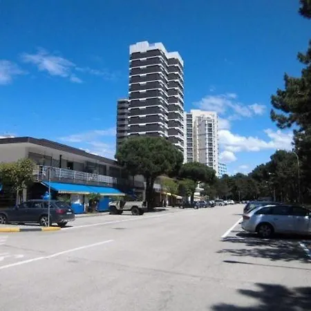 Centro Comm Ariston B11 Lignano Sabbiadoro