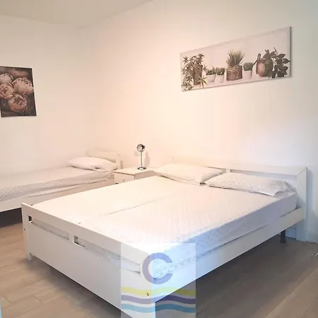 Centro Comm Ariston B11 *